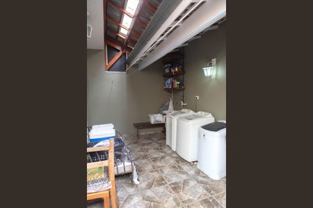 Casa à venda com 110m², 3 quartos e 2 vagas Casa à venda com 110m², 3 quartos e 2 vagasÁrea de Serviço