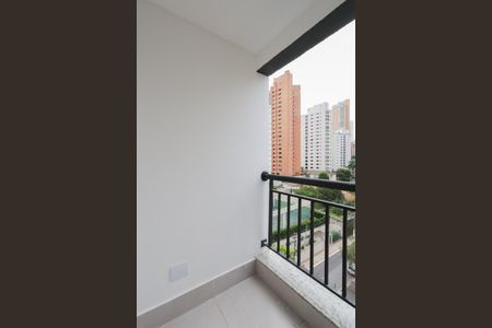 Apartamento à venda com 34m², 1 quarto e sem vaga Apartamento à venda com 34m², 1 quarto e sem vagaVaranda