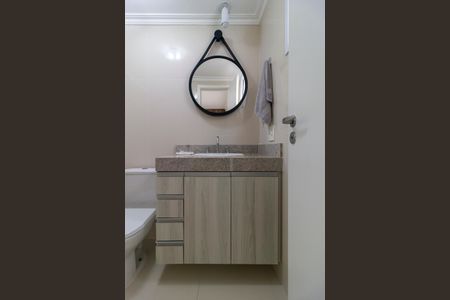 Apartamento à venda com 88m², 1 quarto e 2 vagasBanheiro da Suíte