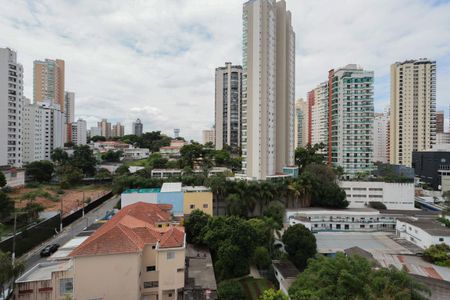 Apartamento à venda com 33m², 1 quarto e sem vaga Apartamento à venda com 33m², 1 quarto e sem vagaVista da varanda