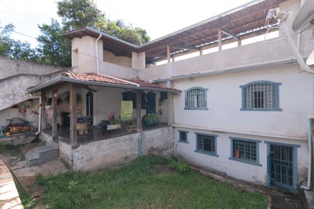 Casa à venda com 170m², 2 quartos e 10 vagasÁrea Externa