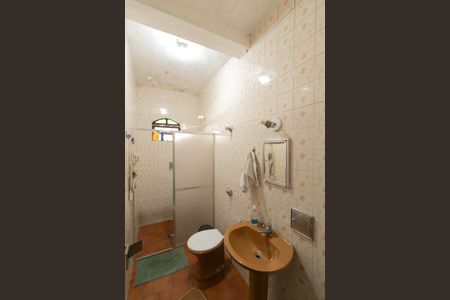 Casa à venda com 170m², 2 quartos e 10 vagasBanheiro