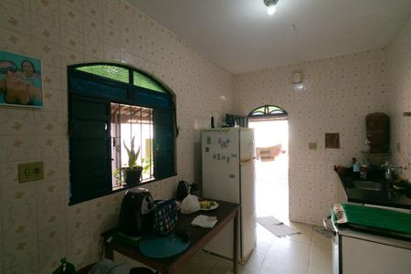 Casa à venda com 170m², 2 quartos e 10 vagasCozinha