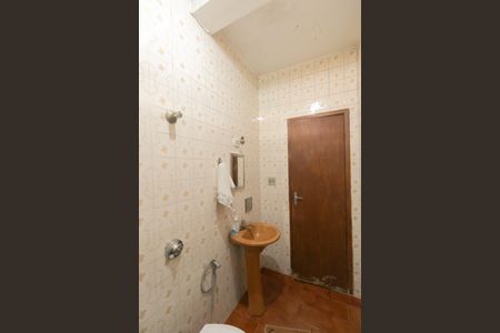 Casa à venda com 170m², 2 quartos e 10 vagasBanheiro