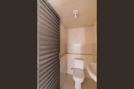 Casa à venda com 170m², 2 quartos e 10 vagasBanheiro - Terraço