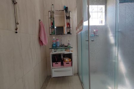 Casa à venda com 103m², 3 quartos e 3 vagas Casa à venda com 103m², 3 quartos e 3 vagasBanheiro Suíte