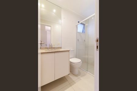 Apartamento para alugar com 143m², 3 quartos e 2 vagasSuíte 2 - Banheiro