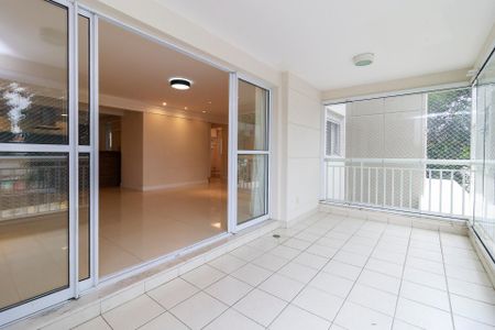 Apartamento para alugar com 143m², 3 quartos e 2 vagasSala - Varanda