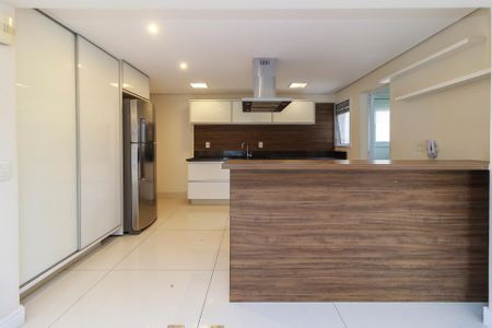 Apartamento para alugar com 143m², 3 quartos e 2 vagasCozinha