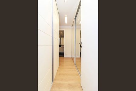 Apartamento para alugar com 143m², 3 quartos e 2 vagasSuíte 1 - Closet