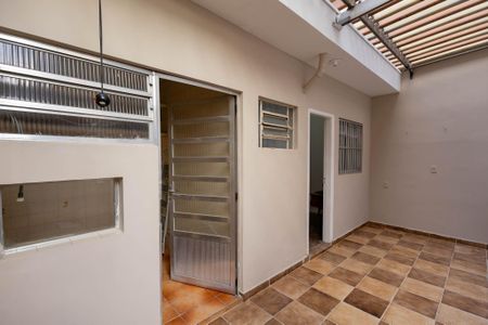 Casa para alugar com 145m², 3 quartos e 2 vagas Casa para alugar com 145m², 3 quartos e 2 vagasÁrea de Serviço 1