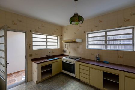 Casa para alugar com 145m², 3 quartos e 2 vagas Casa para alugar com 145m², 3 quartos e 2 vagasCozinha