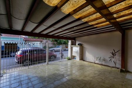 Casa para alugar com 145m², 3 quartos e 2 vagas Casa para alugar com 145m², 3 quartos e 2 vagasGaragem