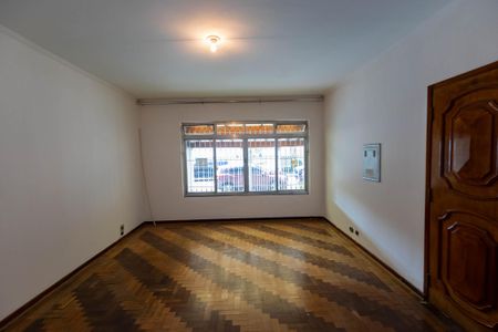 Casa para alugar com 145m², 3 quartos e 2 vagas Casa para alugar com 145m², 3 quartos e 2 vagasSala de Estar