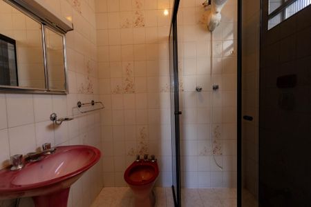 Casa para alugar com 145m², 3 quartos e 2 vagas Casa para alugar com 145m², 3 quartos e 2 vagasBanheiro da Suíte