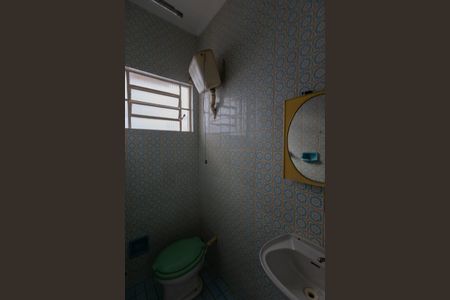 Casa para alugar com 145m², 3 quartos e 2 vagas Casa para alugar com 145m², 3 quartos e 2 vagasBanheiro de serviço