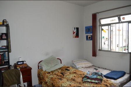 Casa à venda com 154m², 3 quartos e 6 vagasQuarto 2