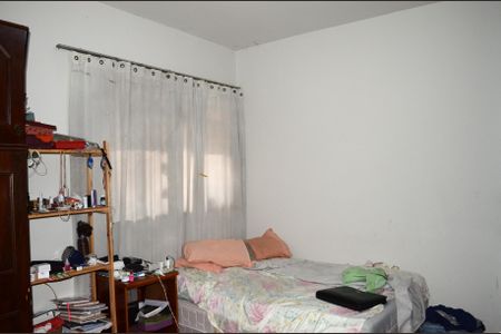 Casa à venda com 154m², 3 quartos e 6 vagasQuarto 1