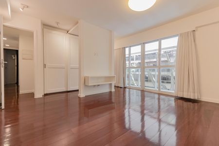 Apartamento à venda com 200m², 3 quartos e 3 vagasSuíte 2