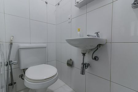 Apartamento à venda com 200m², 3 quartos e 3 vagasBanheiro de Serviço