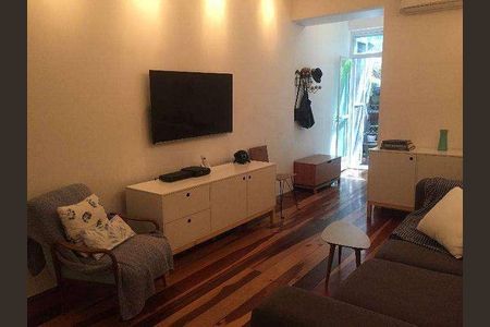 Apartamento à venda com 78m², 2 quartos e sem vaga