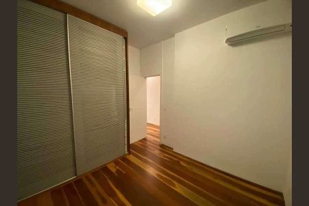 Apartamento à venda com 78m², 2 quartos e sem vaga