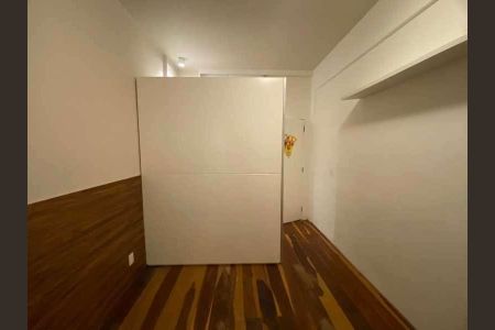 Apartamento à venda com 78m², 2 quartos e sem vaga