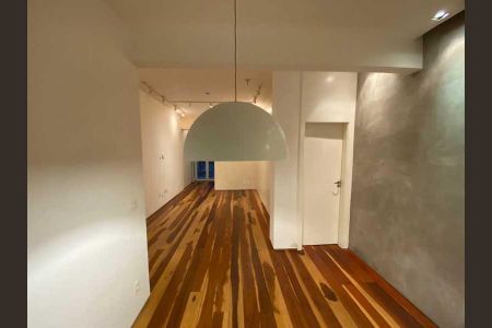 Apartamento à venda com 78m², 2 quartos e sem vaga