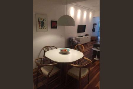 Apartamento à venda com 78m², 2 quartos e sem vaga