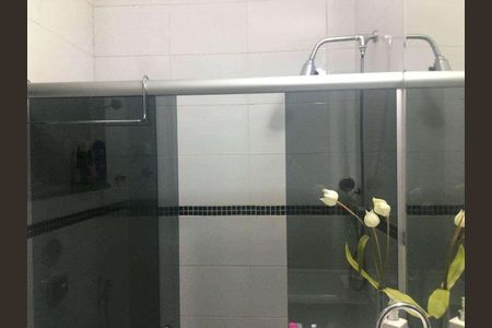 Apartamento à venda com 77m², 2 quartos e sem vaga