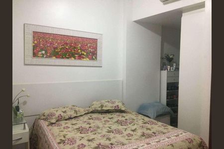 Apartamento à venda com 77m², 2 quartos e sem vaga