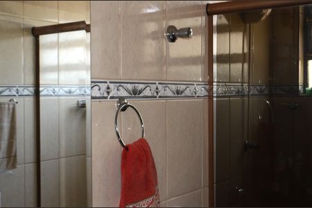 Casa à venda com 158m², 4 quartos e 1 vagaBanheiro