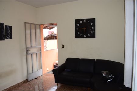 Casa à venda com 158m², 4 quartos e 1 vagaSala