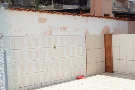 Casa à venda com 158m², 4 quartos e 1 vagaÁrea externa