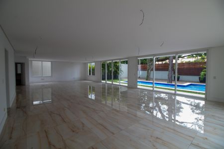 Casa à venda com 786m², 4 quartos e 5 vagasSala / Sala de Jantar