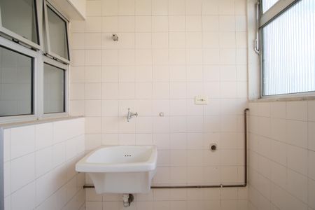 Apartamento à venda com 64m², 2 quartos e 1 vagaÁrea de Serviço