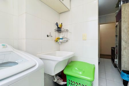 Apartamento à venda com 64m², 2 quartos e 2 vagasCozinha e Área de Serviço