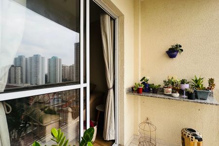 Apartamento à venda com 64m², 2 quartos e 2 vagasVaranda da Sala