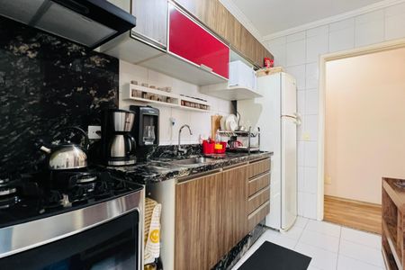 Apartamento à venda com 64m², 2 quartos e 2 vagasCozinha e Área de Serviço