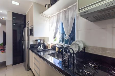 Apartamento à venda com 40m², 2 quartos e 1 vagaSala-Cozinha