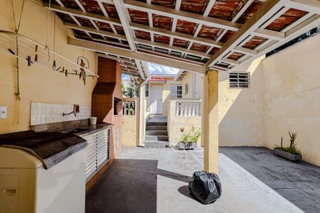 Casa à venda com 190m², 2 quartos e 1 vagaÁrea externa