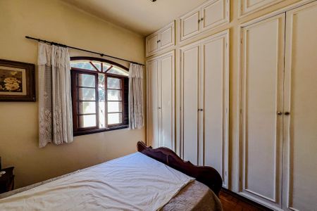 Casa à venda com 190m², 2 quartos e 1 vagaQuarto 1