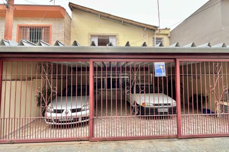 Casa para alugar com 136m², 2 quartos e 3 vagas Casa para alugar com 136m², 2 quartos e 3 vagasFachada