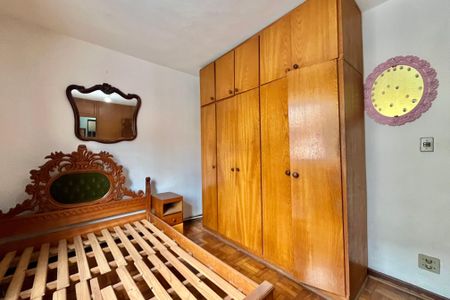 Casa para alugar com 136m², 2 quartos e 3 vagas Casa para alugar com 136m², 2 quartos e 3 vagasSuíte