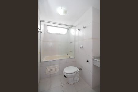 Apartamento à venda com 150m², 3 quartos e 2 vagasBanheiro da Suíte 2