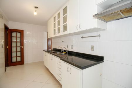 Apartamento à venda com 150m², 3 quartos e 2 vagasCozinha