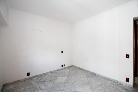 Apartamento à venda com 150m², 3 quartos e 2 vagasSuíte 2