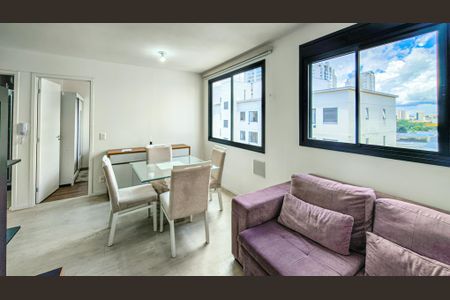 Sala de apartamento para alugar com 1 quarto, 43m² em Jurubatuba, São Paulo