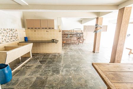 Casa à venda com 500m², 4 quartos e 4 vagas Casa à venda com 500m², 4 quartos e 4 vagasarea de serviço