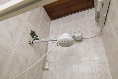 Apartamento à venda com 76m², 2 quartos e 1 vaga Apartamento à venda com 76m², 2 quartos e 1 vagaBanheiro